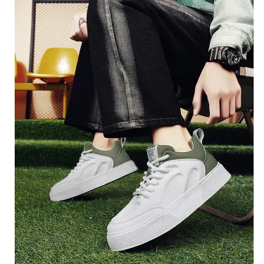 LUXE FLOW CASUAL SHOES